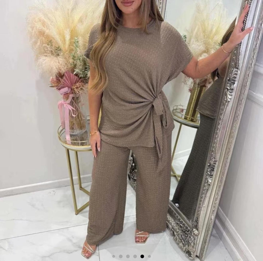 Oliva Tie Set